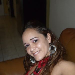 Meet your Posher, Raquel